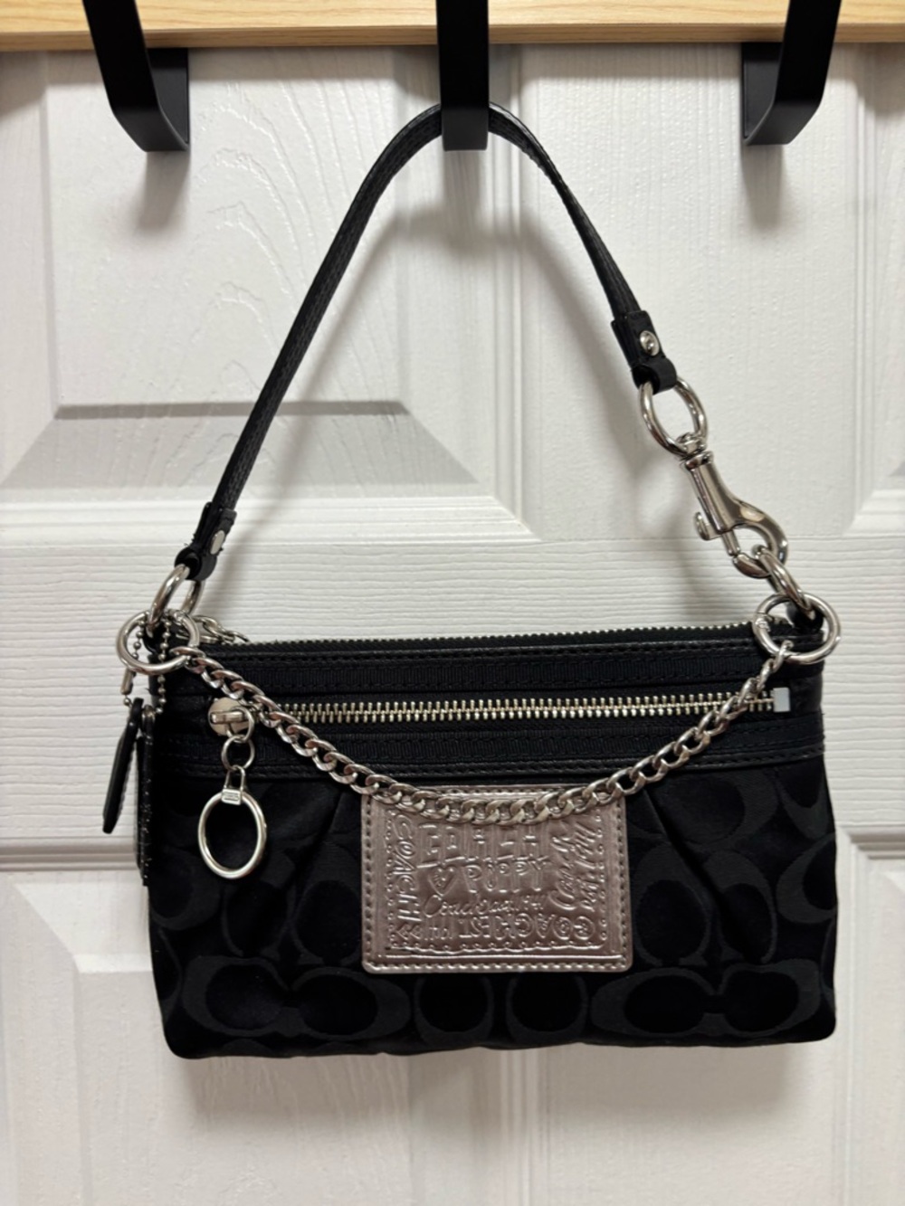 Coach Poppy Y2K Signature C Black Jacquard Top Handle Pouch/Orig 2 Hang Tags EUC